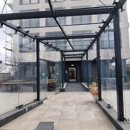 Apartment Stadion Narodowy Targowa 5, Zamoyskiego 37